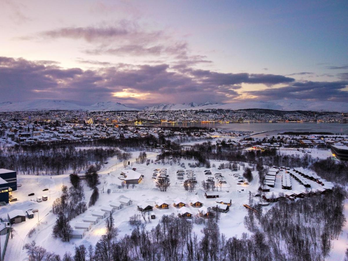 Tromso Lodge & Camping Exterior photo