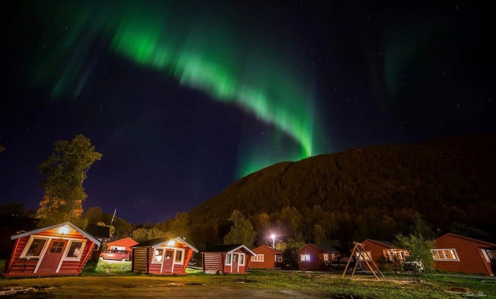 Tromso Lodge & Camping Exterior photo